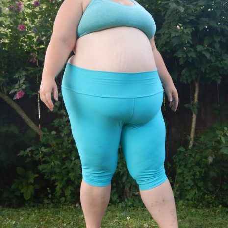 Plus size, crop length EYMM Get Moving Leggings