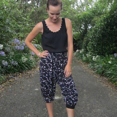 EYMM Freestyle Harem Pants & Carpi's for Women XS-5X #diy #sewing #fashion #eymm