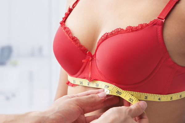 You can look 10lbs smaller in a proper fitting bra! Did you know